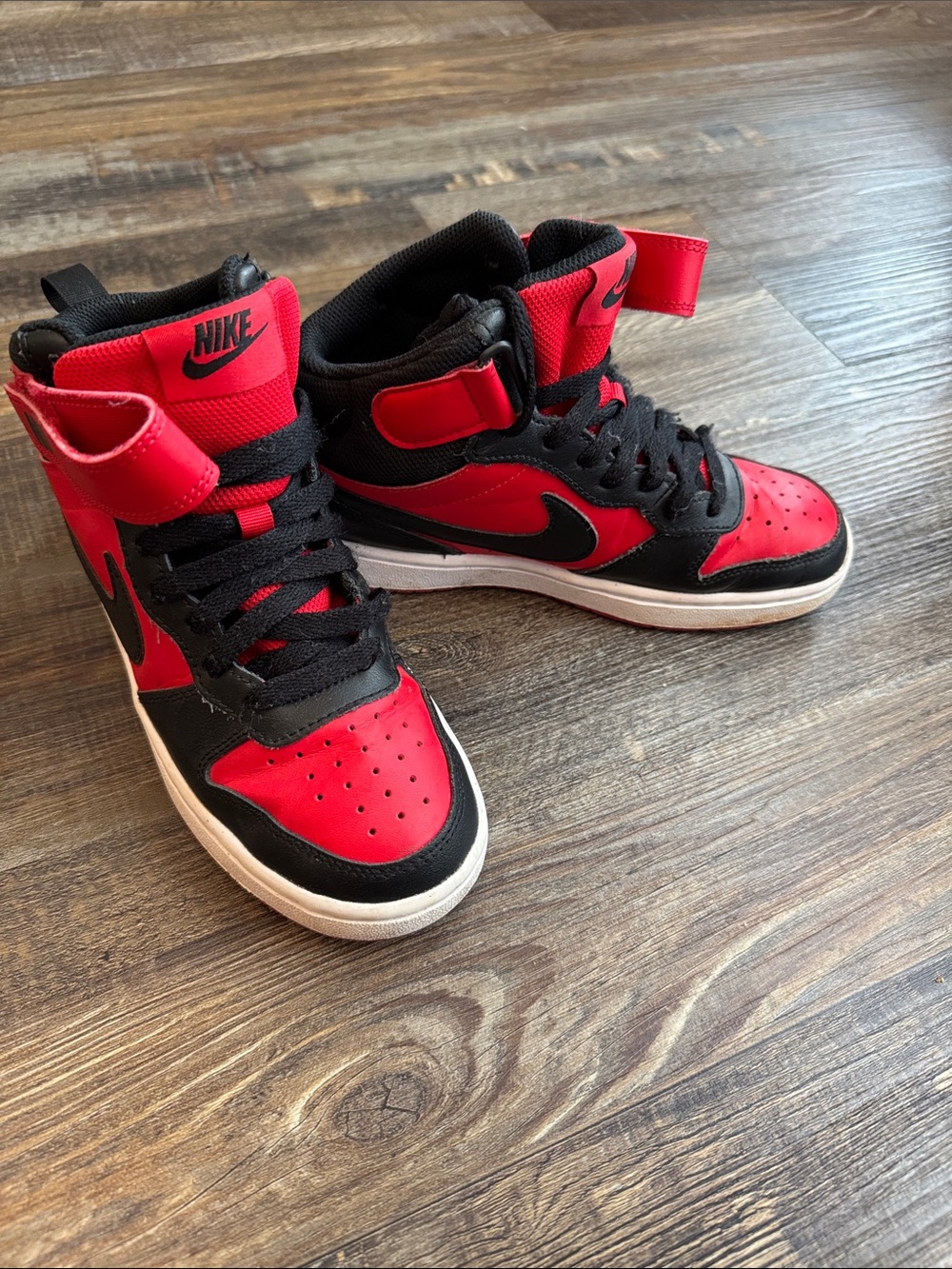 Nike Kids High-Top Sneakers in Red and Black